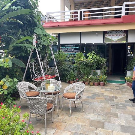 Hotel Royal Image Pokhara Buitenkant foto
