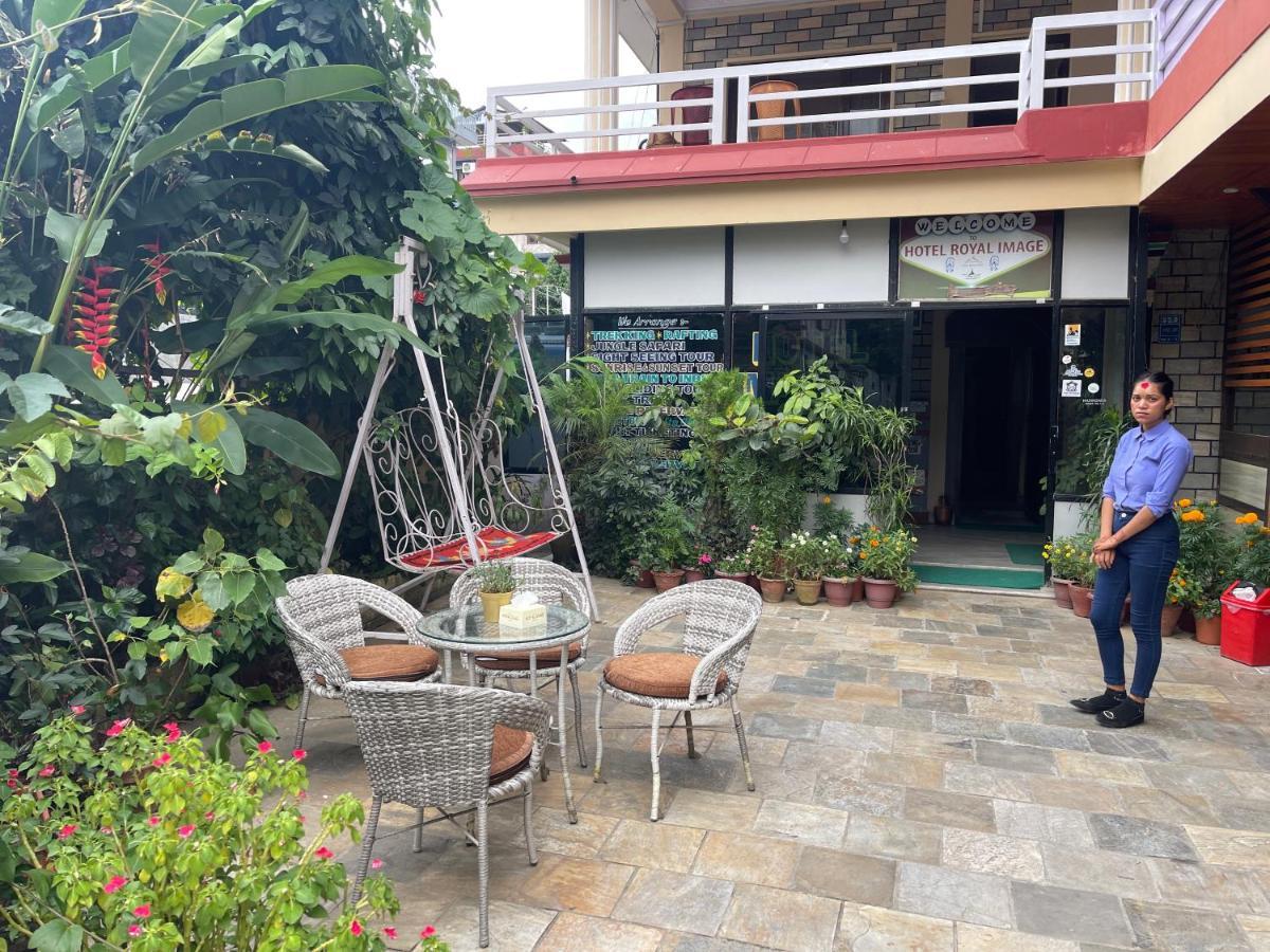 Hotel Royal Image Pokhara Buitenkant foto