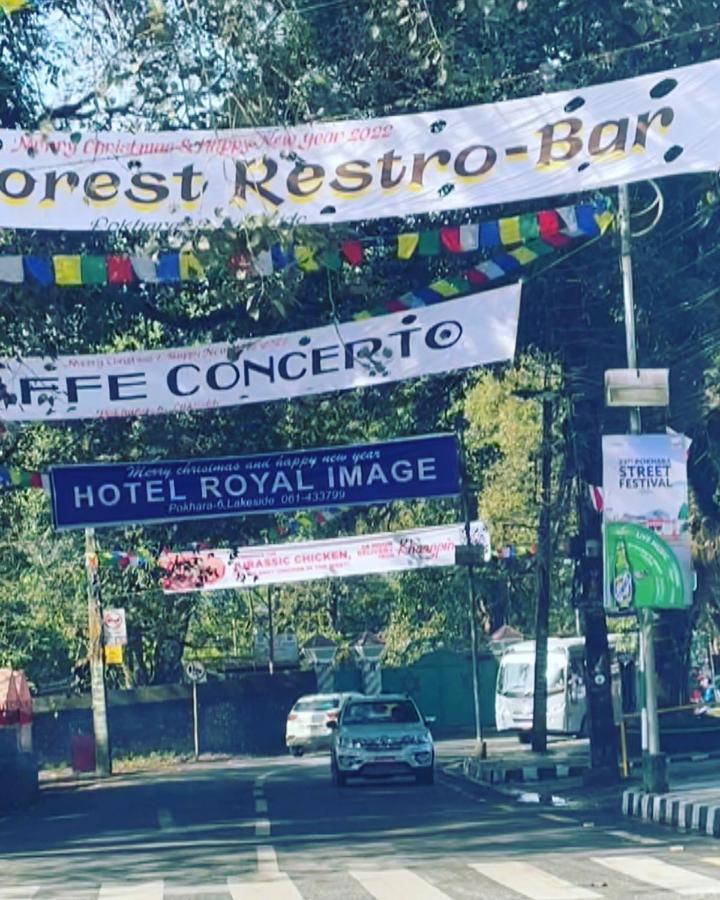 Hotel Royal Image Pokhara Buitenkant foto